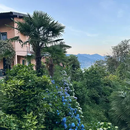 Vista View, Private Garden & Parking ヴィラ バヴェーノ